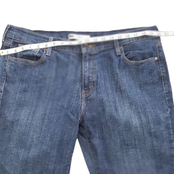 Levi's 515 Bootcut Jeans  - Picture 3 of 4